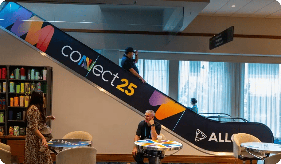 networking_lounge_25_1_5x